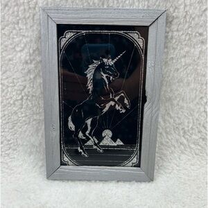 Painted glass vtg Lee Sales 1987 Unicorn black glitter silver 6" x 9"